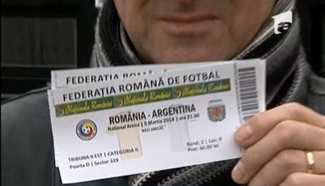 Messi strânge românii la casele de la bilete ale Stadionului Naţional