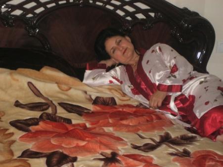 Ce i s-a &icirc;nt&acirc;mplat acestei doamne PROCUROR după ce a postat pozele astea "INDECENTE" pe Facebook