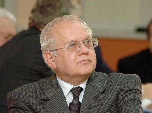 Victor Babiuc, aproape de libertate