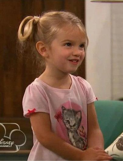 Ameninţată cu moartea la cinci ani!