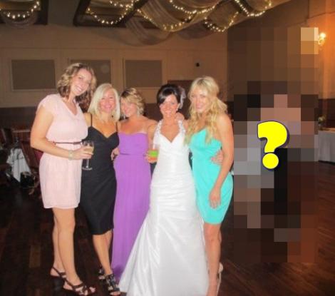 FOTO: Înfierbântaţii ăştia doi au ruinat nunta! Poza care a scos-o din minţi pe mireasă