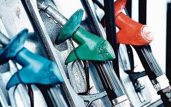 Benzina şi motorina vor costa mai mult!