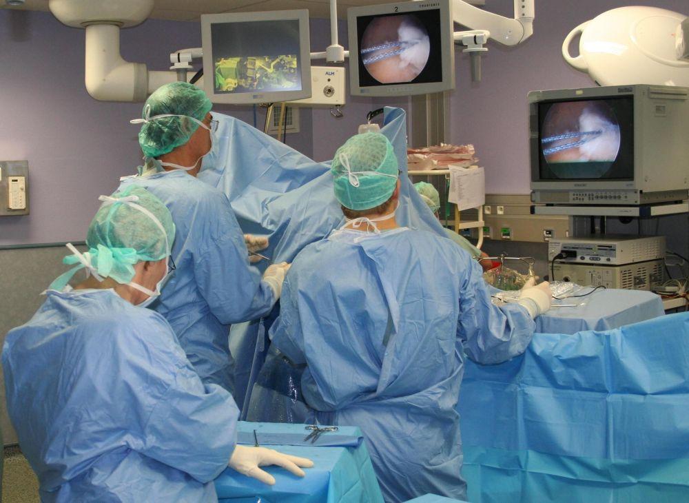 Premieră medicală &icirc;n Rom&acirc;nia! Operaţie realizată cu o substanţă fluorescentă