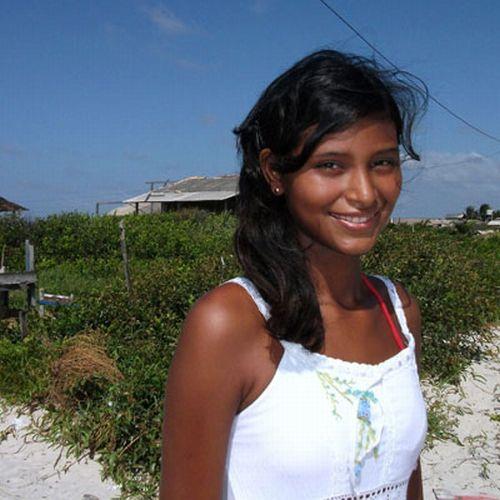 FOTO! Cea mai &icirc;naltă adolescentă din lume avea 2 metri la 14 ani!