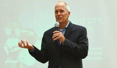 John Stuart, PTC: Vrem să dublăm numărul de angajați &icirc;n 2-3 ani. Rom&acirc;nia este o țară bună pentru start-up-uri