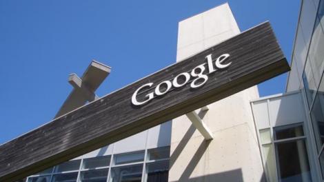 O mamă a dat în judecată Google din cauza achiziţiilor in-app Google Play