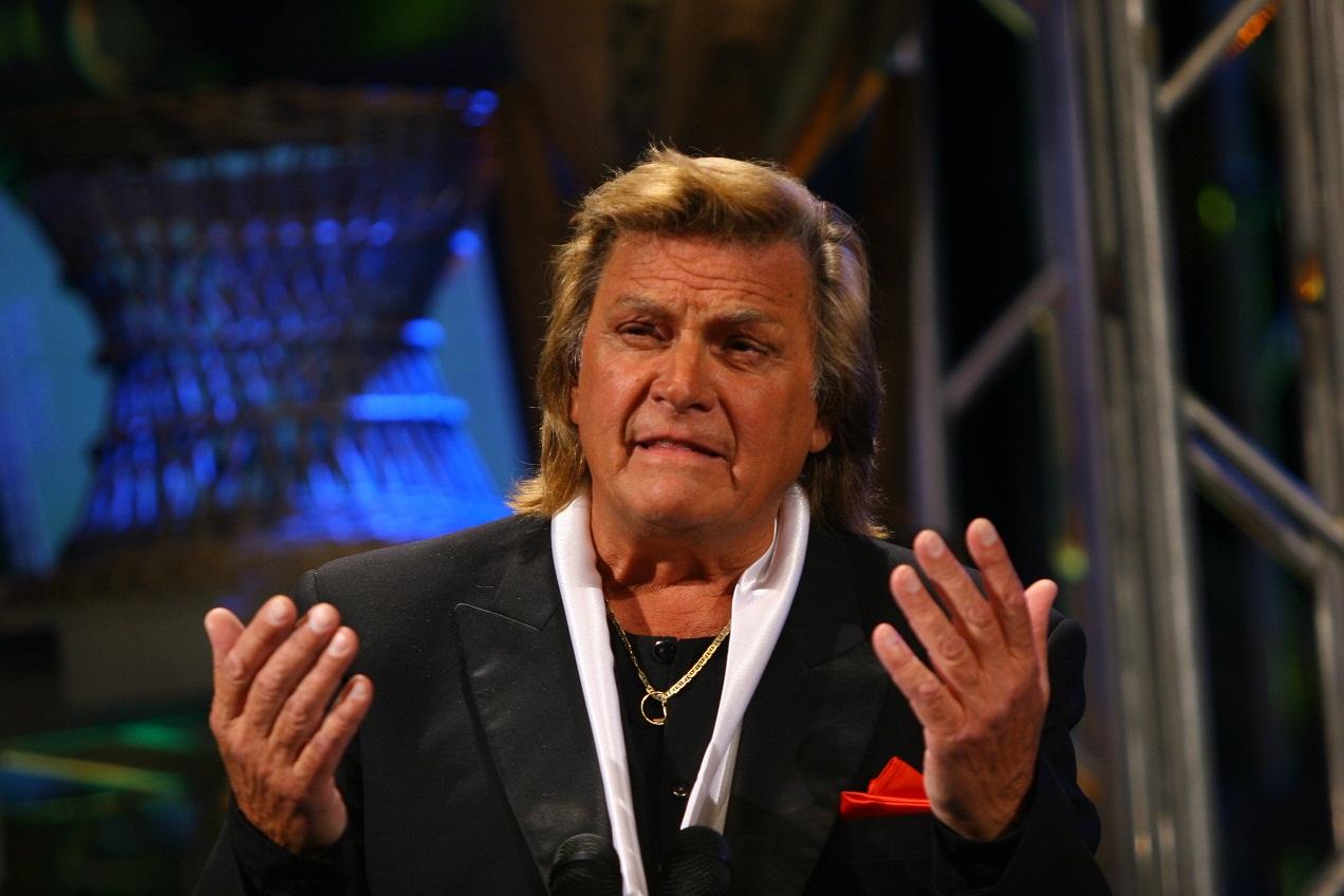 Schimbare extraordinară! Florin Piersic a devenit "Florin Magnificul"