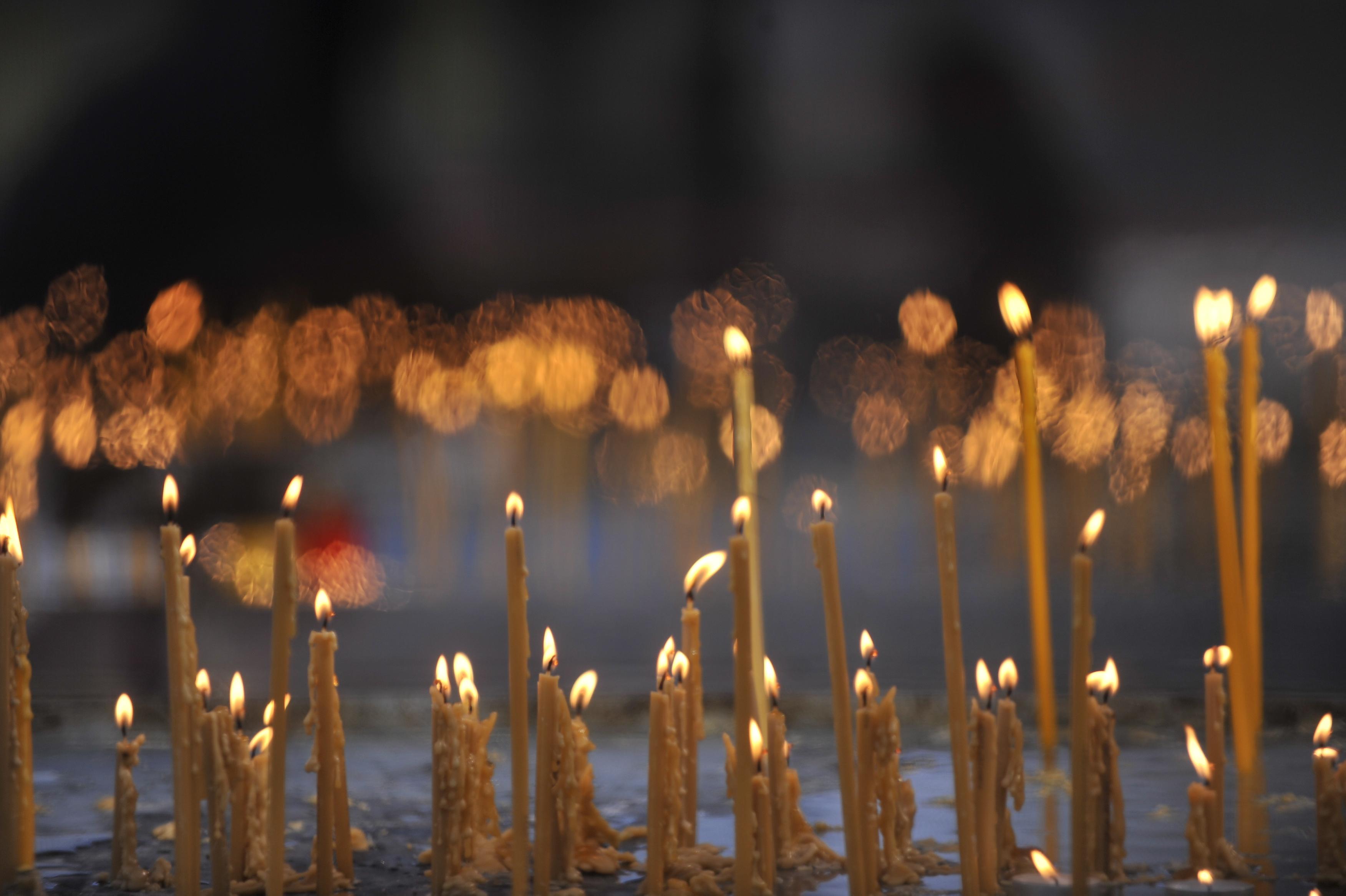 De astăzi, ne putem &icirc;nchina la privat! A fost &icirc;nfiinţată prima biserică ortodoxă rom&acirc;nă particulară