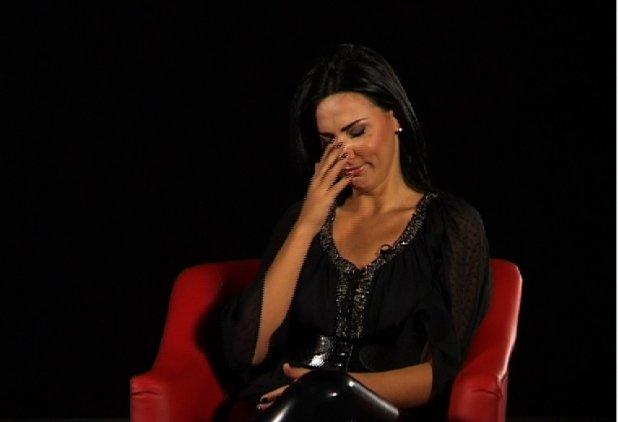 Lavinia P&acirc;rva dă din casă! Logodnica lui Ştefan Bănică, &icirc;n lacrimi: "Am trecut printr-o perioadă foarte grea"!