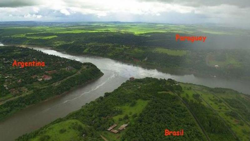 Argentina, Paraguay şi Brazilia sunt separate de o apă