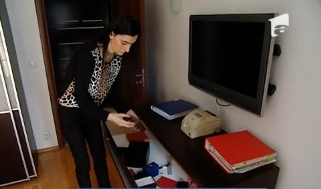 Un deputat milionar &icirc;și acuză fosta soție că și-a furat propriile bunuri