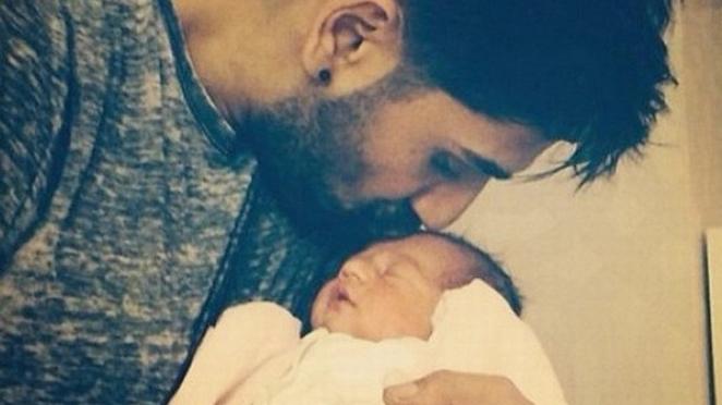 Connect-R a &icirc;nceput să compună c&acirc;ntece de leagăn