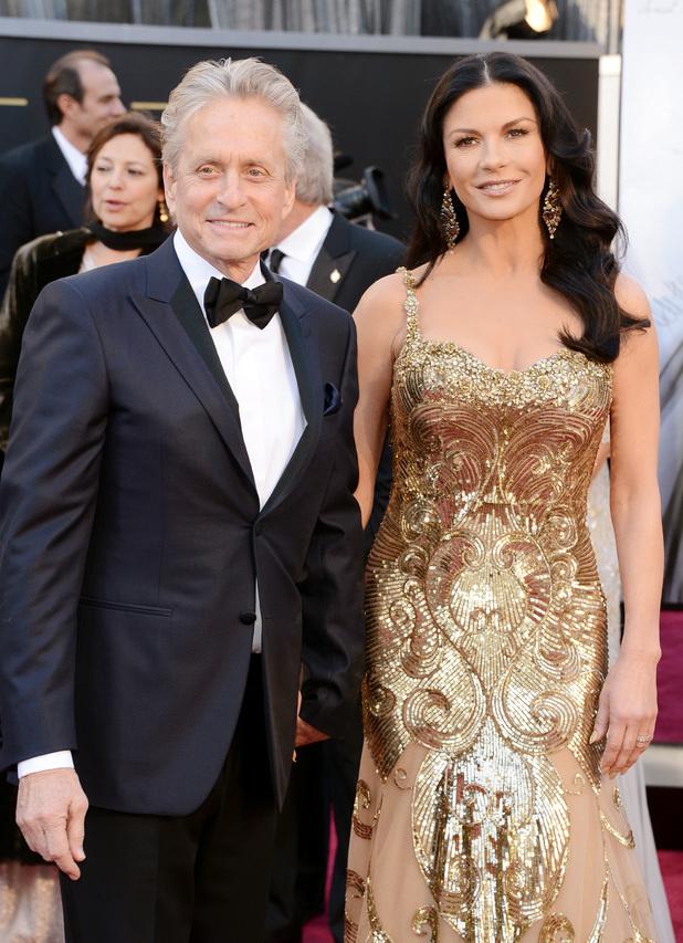 MILIOANE de fani sunt &icirc;n DELIR: Un cuplu celebru a decis să-și mai acorde o ȘANSĂ!