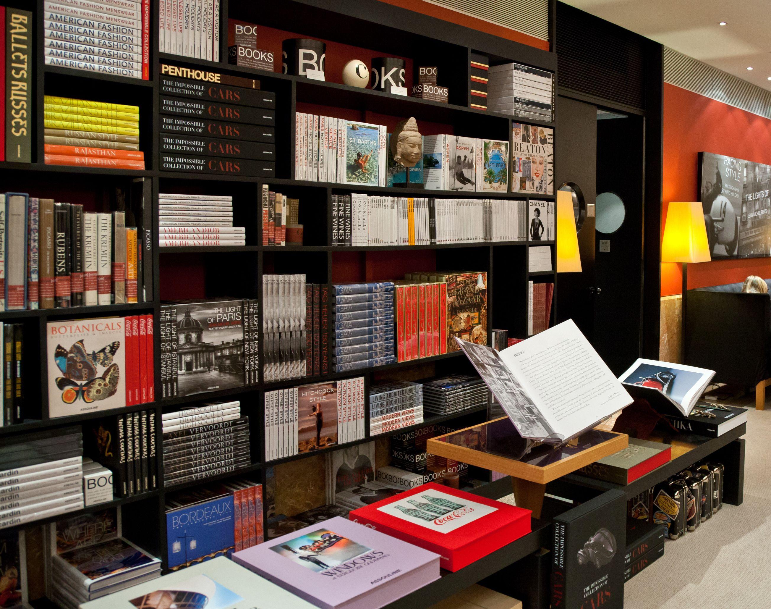 4.000 de cărţi, dispărute din bibliotecă