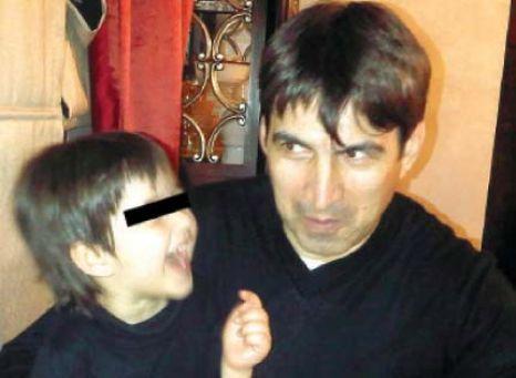 Imagini sf&acirc;șietoare cu Pițurcă și fiul său! "Tati, nu mă mai cunoști?"