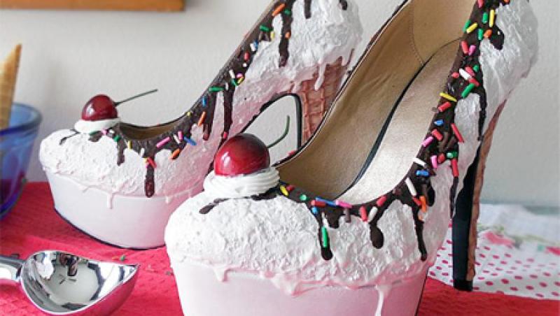 Galerie FOTO! Moda nu cunoște limite: Cei mai tari pantofi pentru vara aceasta sunt din înghețată