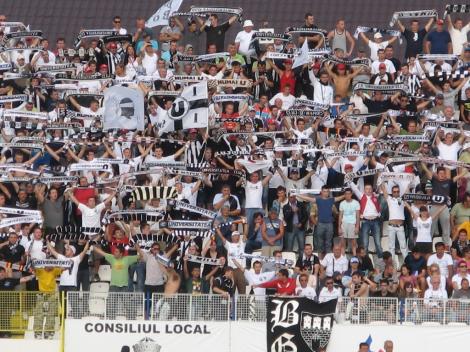 Rivalitate dusă la extrem! Suporterii celor de la Universitatea Cluj au distrus stadionul CFR-ului