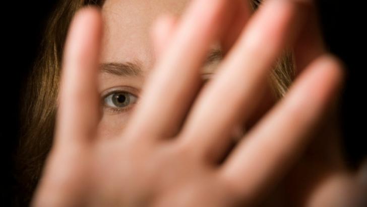 Fetiţa care c&acirc;ntăreşte cinci kilograme la doar cinci ani nu se va mai &icirc;ntoarce acasă!