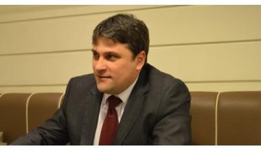 Un rom&acirc;n de 40 de ani conduce business-ul de 20 mil. euro al  Marks&Spencer din Balcani