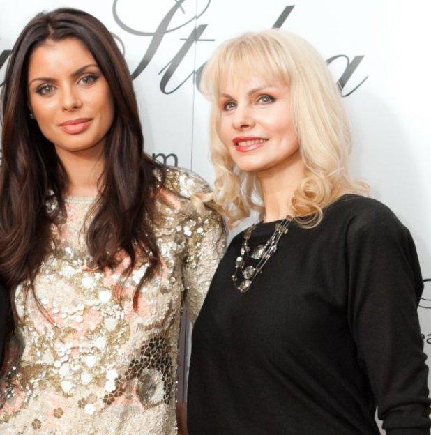 Seamănă leit! TOP cele mai izbitoare asemănări dintre vedete și părinții lor