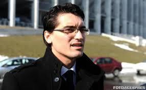 Prima declarație a noului șef de la FRF: "Domnului Kassai &icirc;i aştept demisia m&acirc;ine dimineaţă, pe biroul meu"
