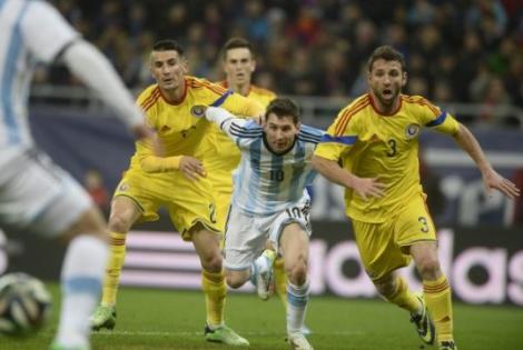 Lui Messi nu i-a plăcut la Bucureşti! A vomitat, a greşit pase şi mai mult s-a plimbat pe teren