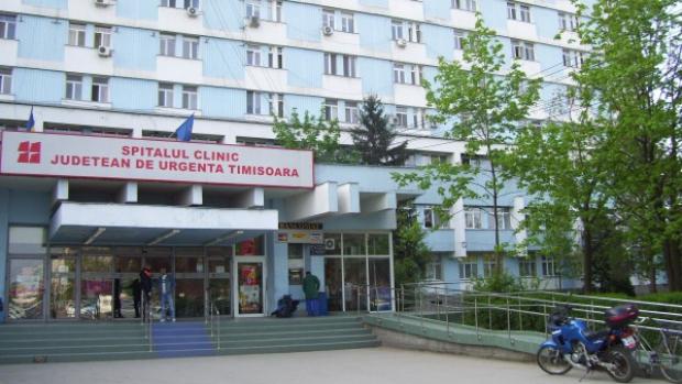 Bărbatul de 40 de ani şi 310 kilograme a ajuns la spitalul din Timişoara