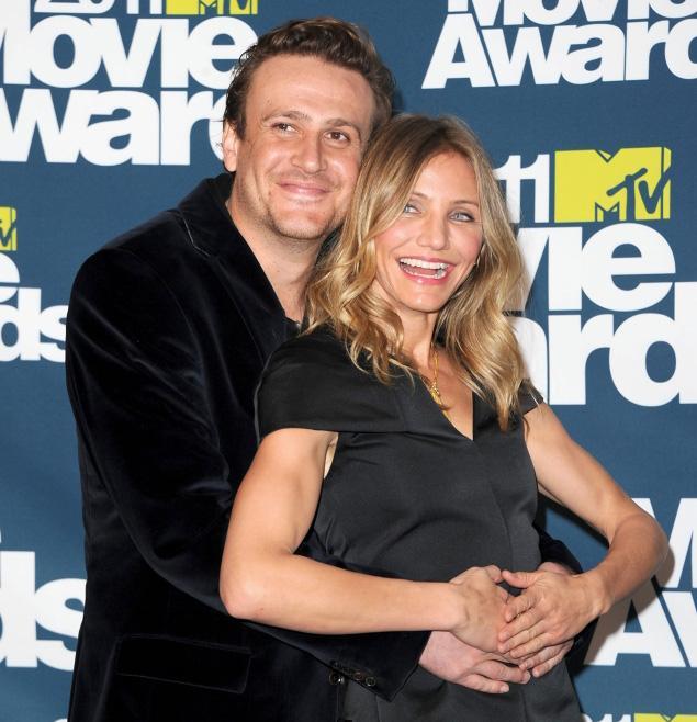 Cameron Diaz, &icirc;nc&acirc;ntată de scenele de sex: Am avut posteriorul lui Jason Segel pe faţă