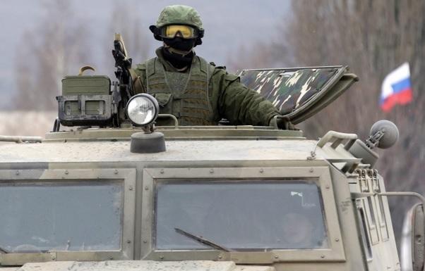 Crimeea: Observatoriii OSCE, &icirc;nt&acirc;mpinați cu focuri de avertisment