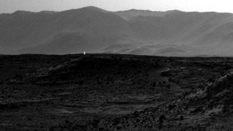 Vine vremea extratereștrilor? O lumină CIUDATĂ a apărut pe Marte. Ce spun reprezentanții NASA