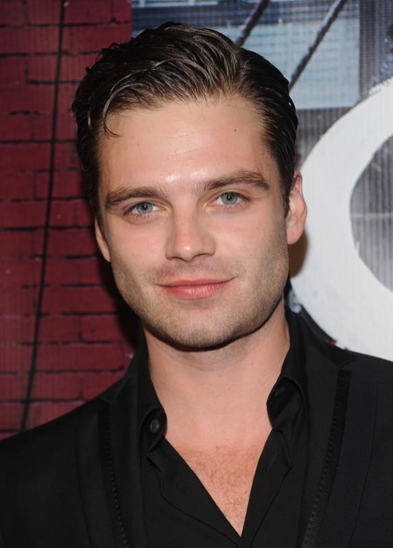 Rom&acirc;nul Sebastian Stan are rol principal &icirc;n filmul Captain America!