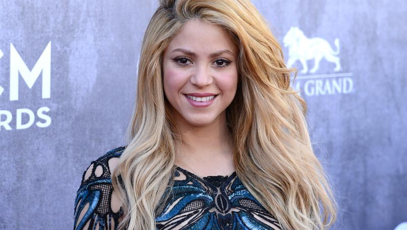 Galerie FOTO! Shakira l-a dus pe Milan la biserică