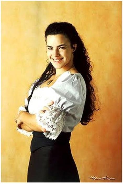 Îți mai amintești de Giuliana din telenovela "Terra Nostra"? Uite cum arată acum, la 38 de ani!