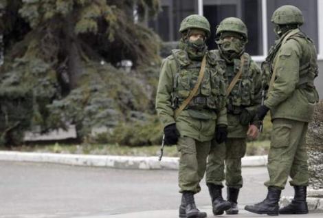 Forţele speciale din Ucraina au primit permisiunea de a prelua cu forţa instituţiile ocupate de militanţii pro-ruşi