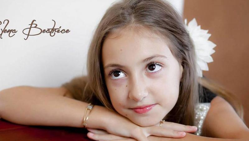 Elena Hasna, copilul cu voce dumnezeiască, e un adevărat fenomen internațional. Clipurile ei au adunat 6.150.000 de vizualizari