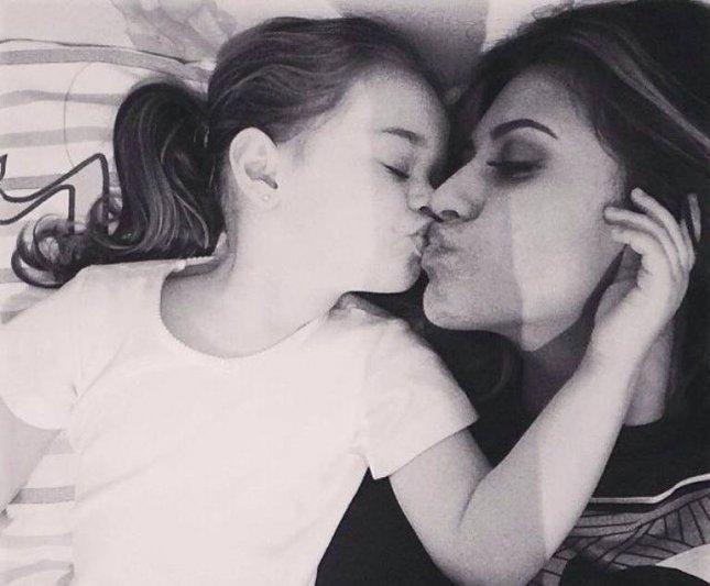 Cum să n-o iubeşti? Uite c&acirc;t de dulce e Maya, &icirc;ngerul Antoniei