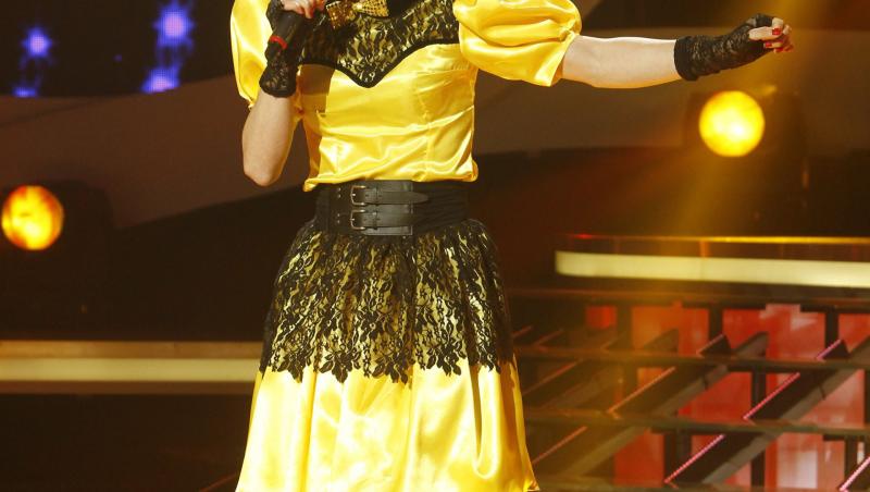 În ediția de Paști a show-ului “Te cunosc de undeva!”, Marina Voica dansează ca Michael Jackson, pe “Billie Jean”