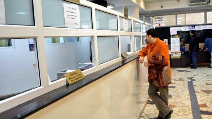 Hoții au dat atacul suprem. Au spart Direcţia de Taxe şi Impozite!!!