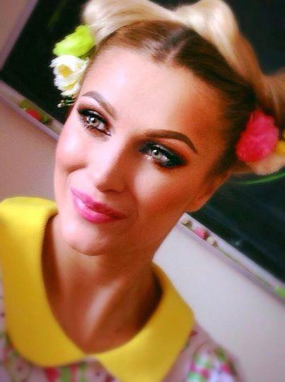 Lora este pusă pe treabă: Uite ce surpriză uriașă le pregătește fanilor!