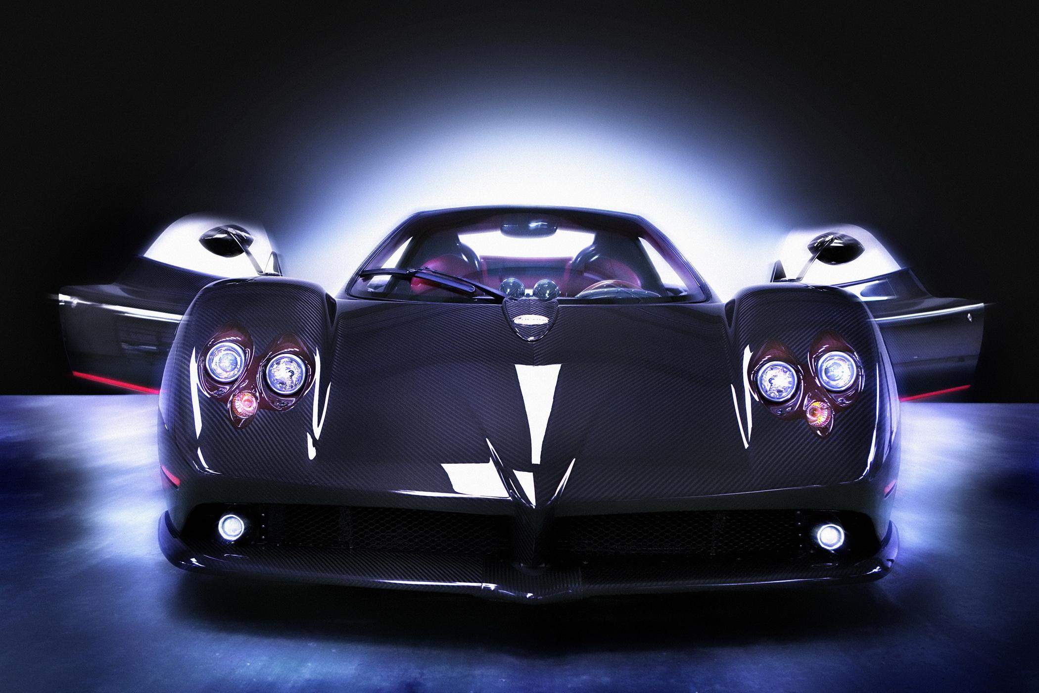 Grecii vor primi maşini de lux de la stat, &icirc;ntr-o tombolă excentrică