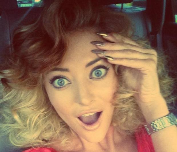 VIDEO! Delia, o TERORISTĂ: &Icirc;n casa ei e bătaie pe telecomandă!