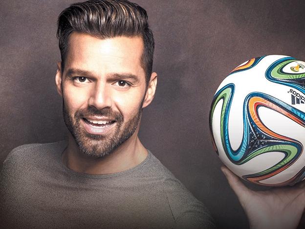 Uite cine c&acirc;ntă din nou! Ricky Martin a scos o piesă pentru CM2014
