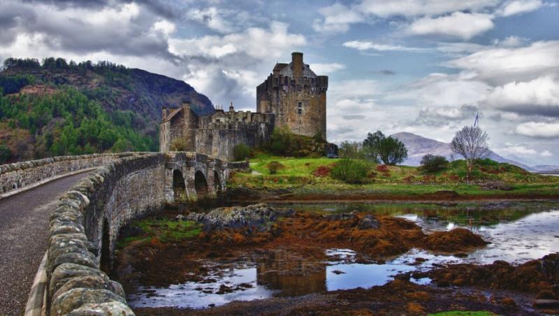 Castel din Scoția. Fără alte comentarii