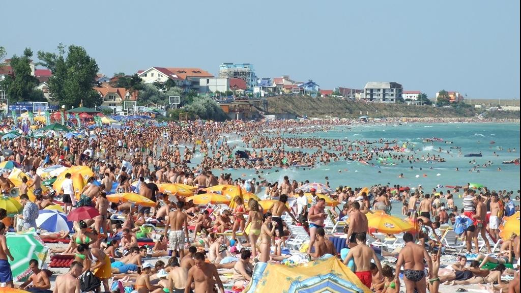 Mai e puţin! Pe litoral, pregătirile sunt &icirc;n toi pentru minivacanţa de 1 Mai