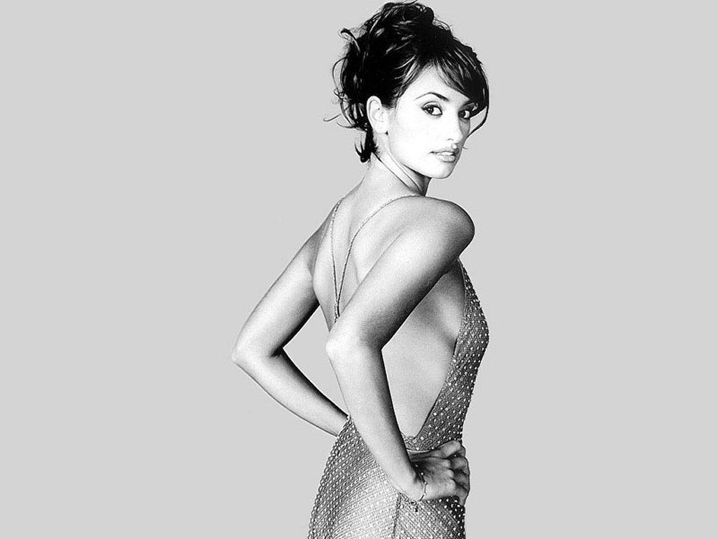 Penelope Cruz, noua muză a căpitanului Sparrow!