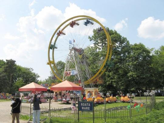 Demolări &icirc;n Parcul Herăstrău. Dispar repere vechi de jumătate de secol