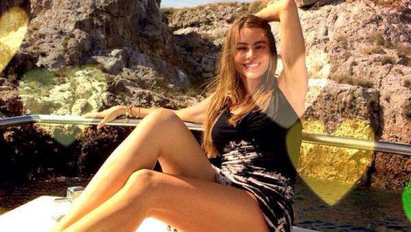 Facebook de vedetă: Sofia Vergara se dezbracă de secrete pe rețelele de socializare, la 41 de ani