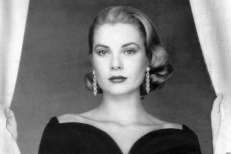 Imagini istorice: Momentul în care Hollywood-ul şi-a luat adio de la Grace Kelly, în 1956