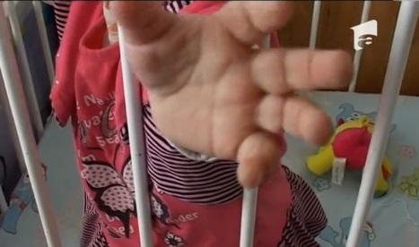ȘOCANT! Copiii cu dizabilități de la un centru din Galați, maltratați de asistente