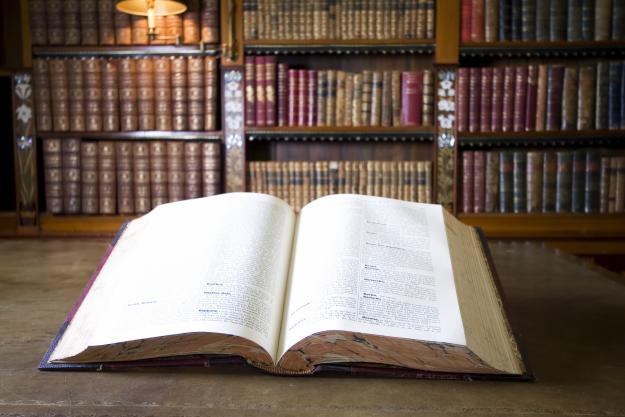 Descoperire macabră! Cărţi legate &icirc;n piele umană, la Harvard